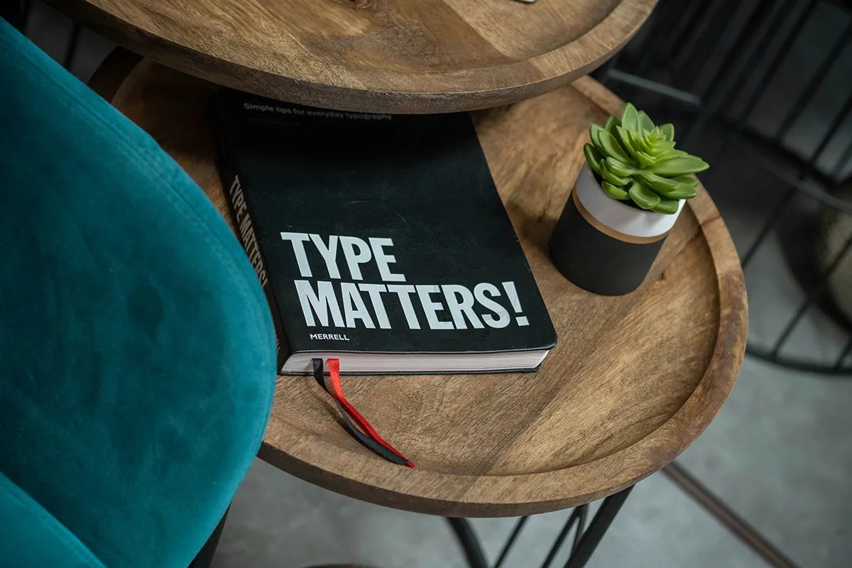 blue stag 4JPXmg N3sg unsplash